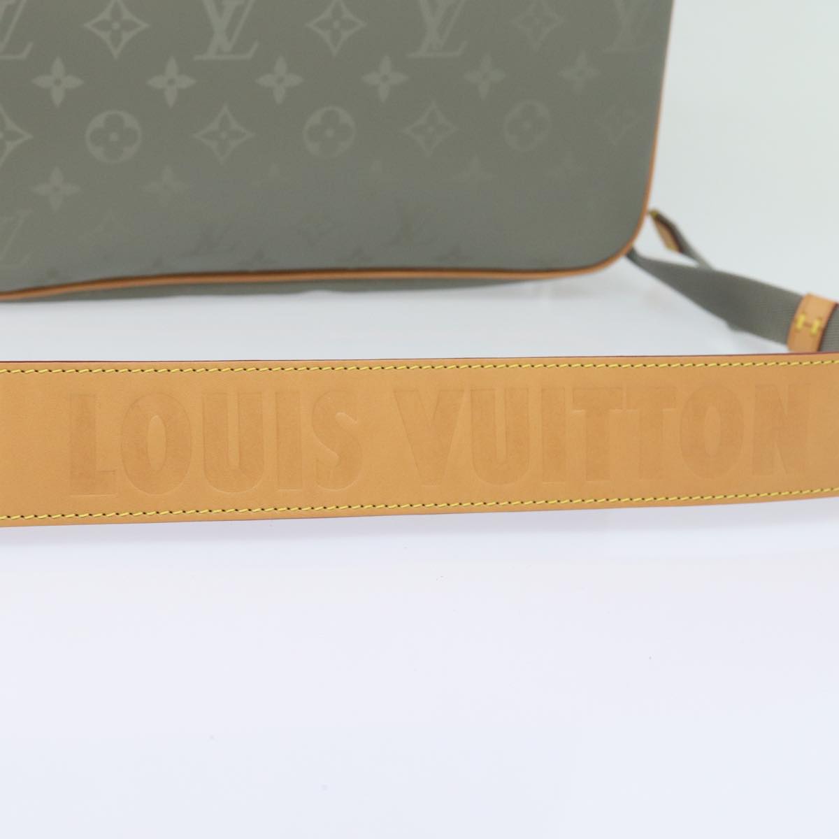 LOUIS VUITTON Monogram titanium Camera Bag Shoulder Bag Gray M43884 Auth 79277SA