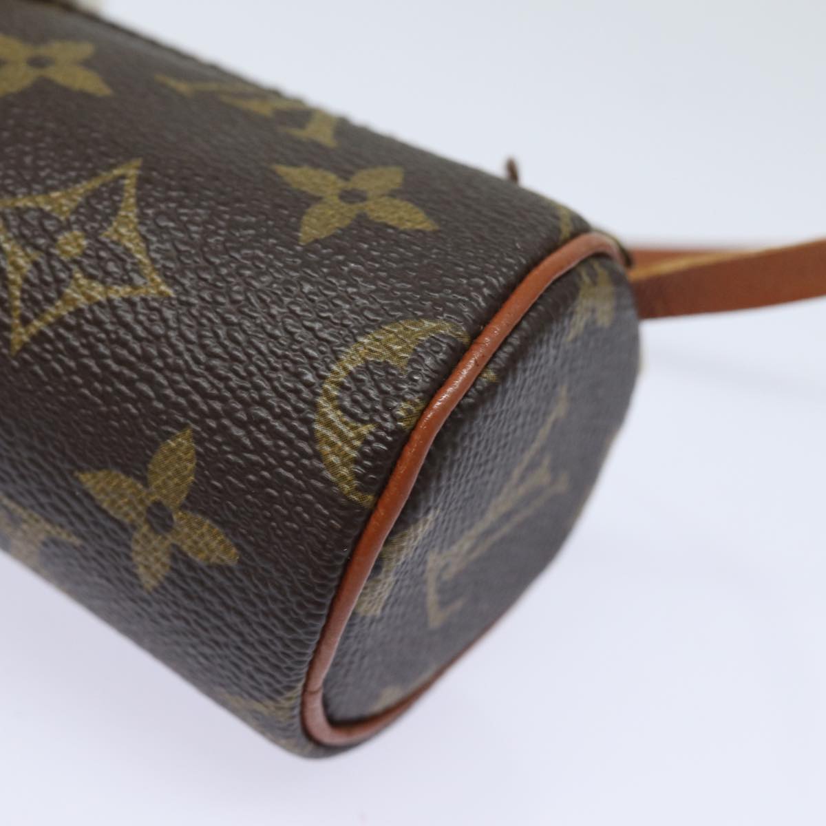 LOUIS VUITTON Monogram Papillon Pouch Pouch LV Auth 79350