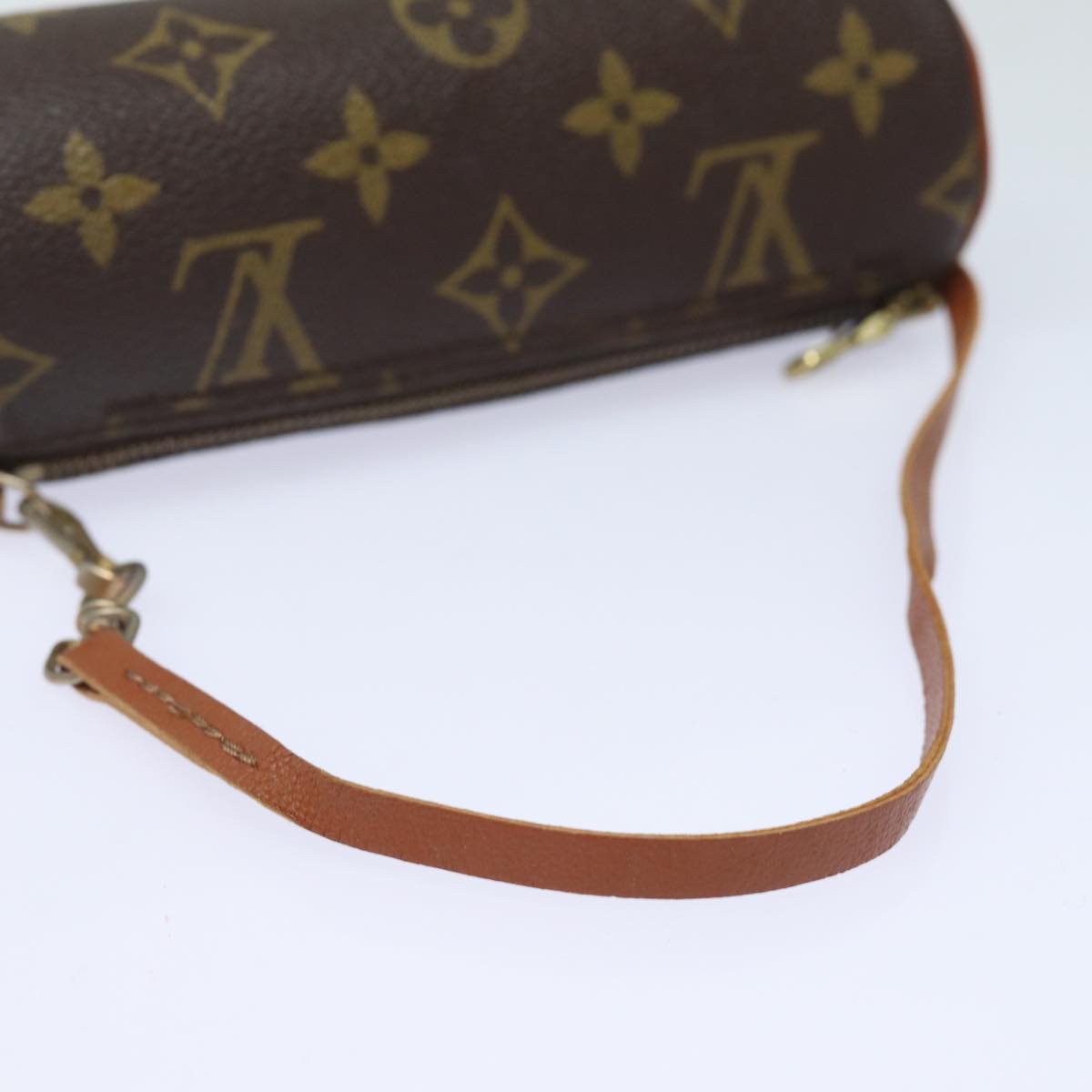 LOUIS VUITTON Monogram Papillon Pouch Pouch LV Auth 79350