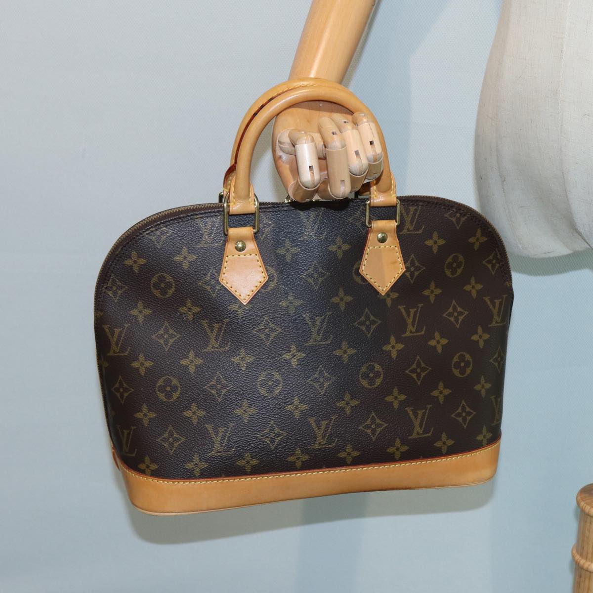 LOUIS VUITTON Monogram Alma Hand Bag M51130 LV Auth 79351