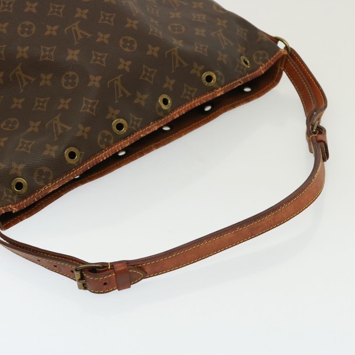 LOUIS VUITTON Monogram Noe Shoulder Bag M42224 LV Auth 79377