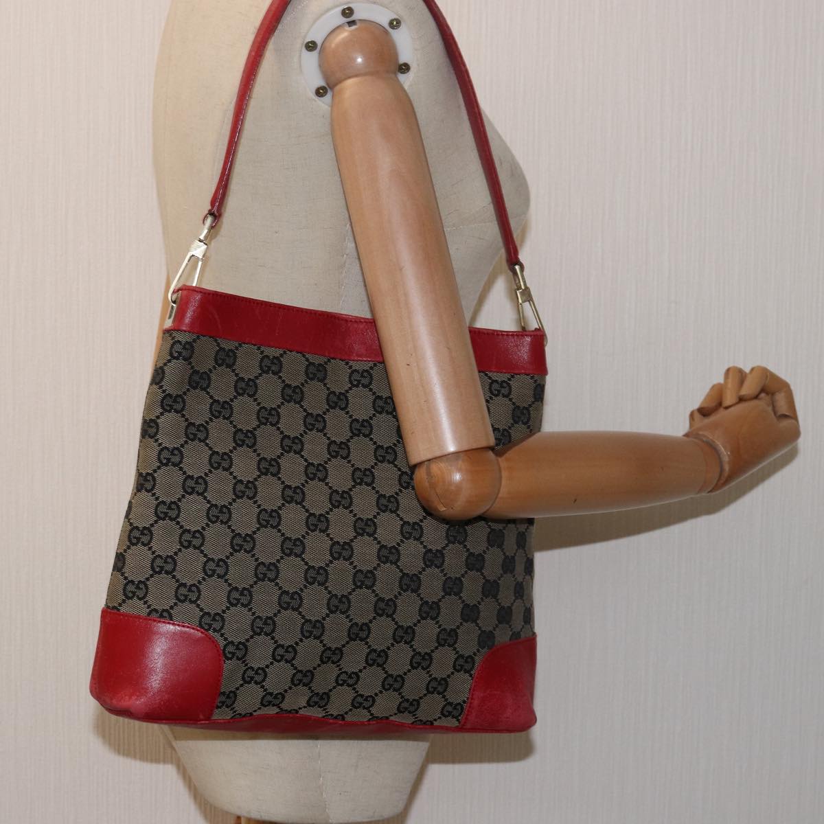 GUCCI GG Canvas Shoulder Bag Beige Red 001 4231 Auth 79380