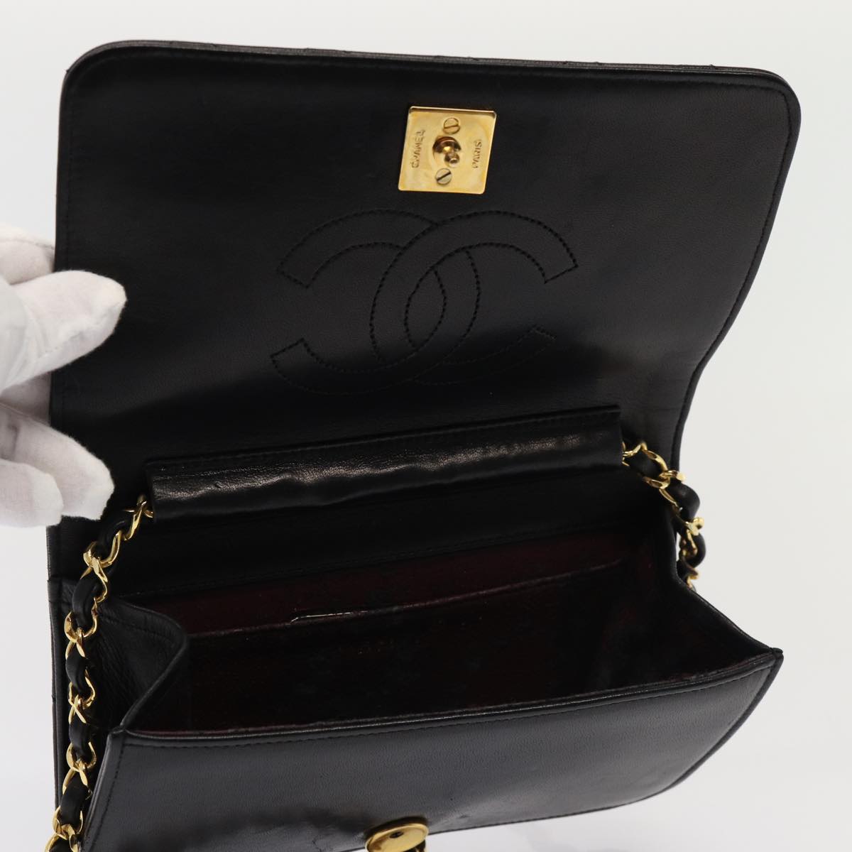 CHANEL Matelasse Chain Shoulder Bag Lamb Skin Black CC Auth 79381