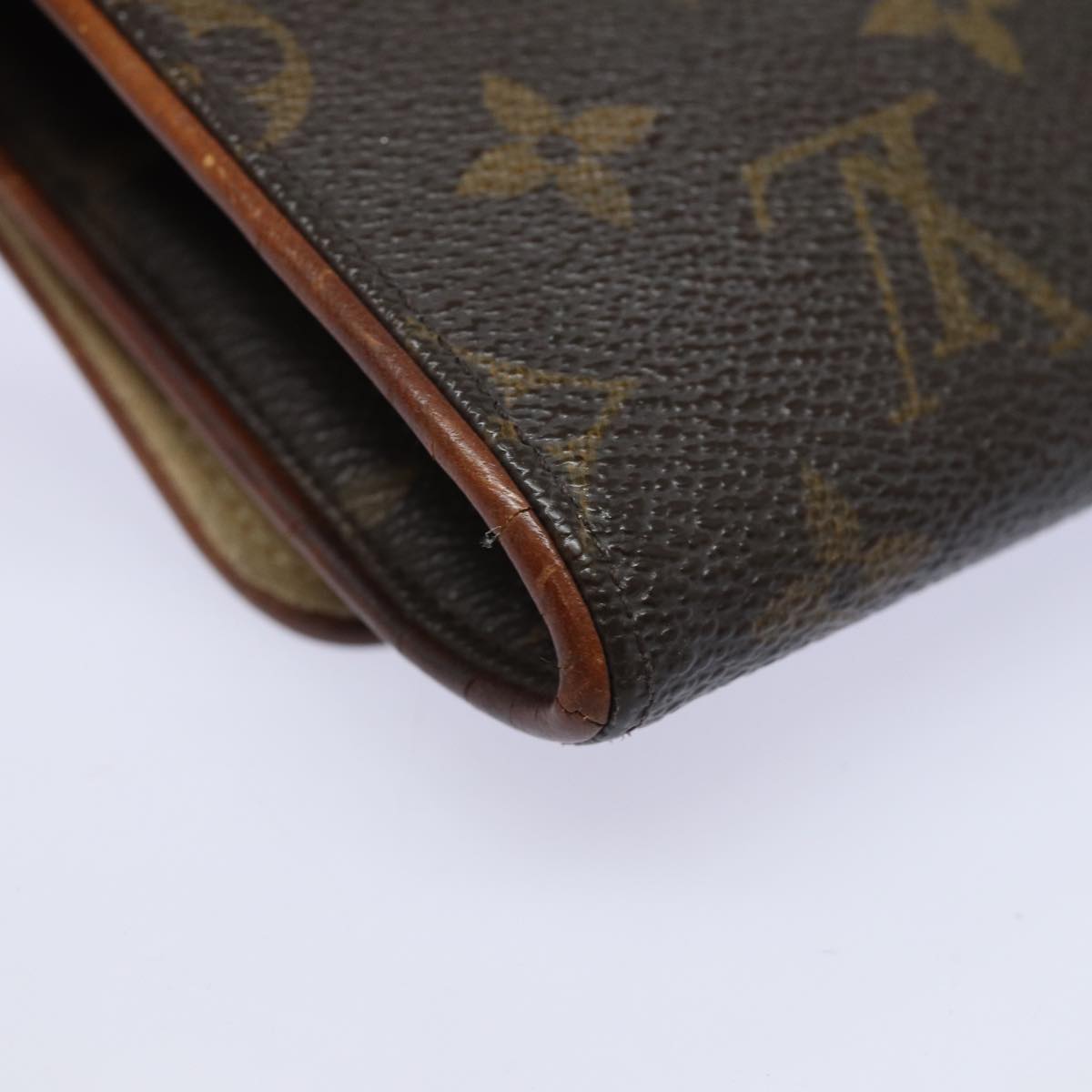 LOUIS VUITTON Monogram Pochette Twin GM Shoulder Bag M51852 LV Auth 79388