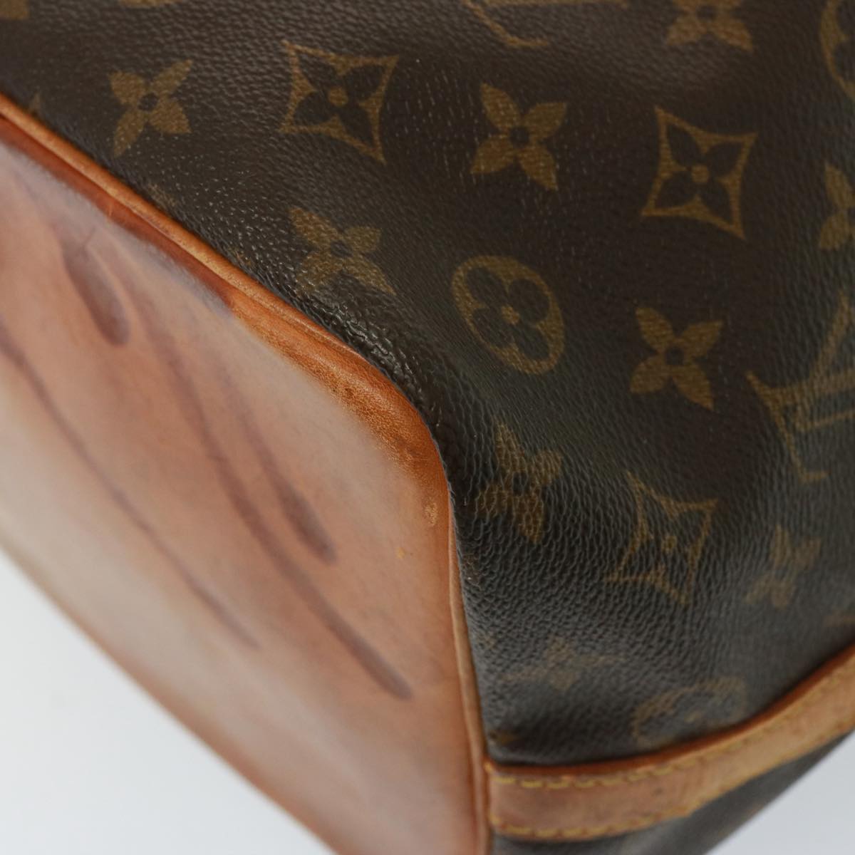 LOUIS VUITTON Monogram Petit Noe Shoulder Bag M42226 LV Auth 79396