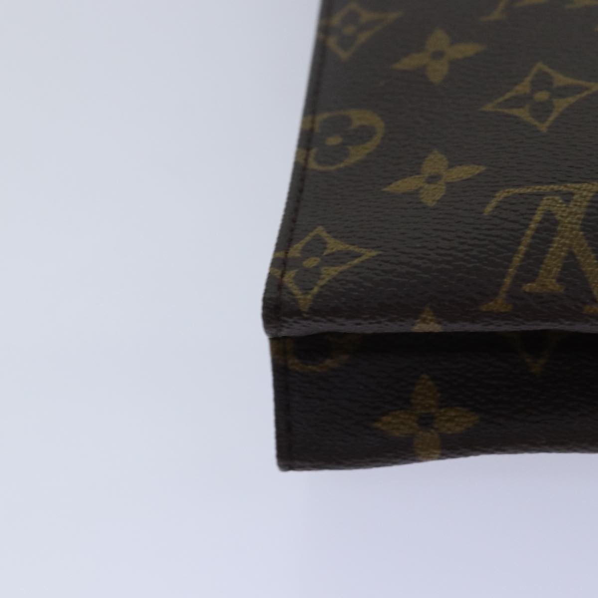 LOUIS VUITTON Monogram Poche Toilette 26 Pouch M47542 LV Auth 79428