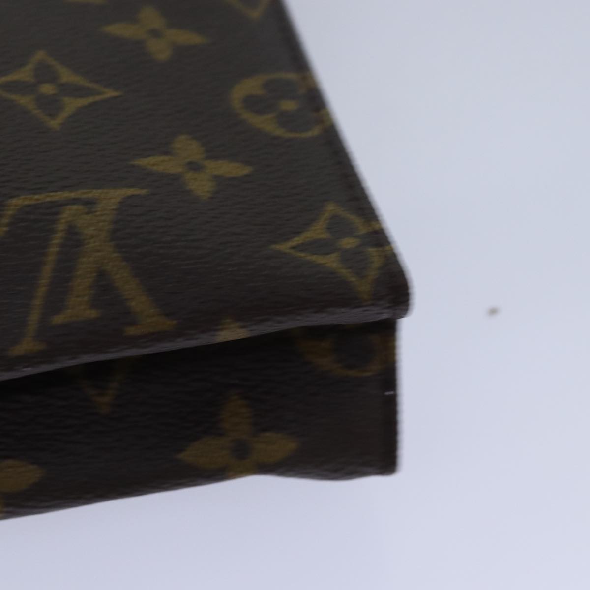 LOUIS VUITTON Monogram Poche Toilette 26 Pouch M47542 LV Auth 79428