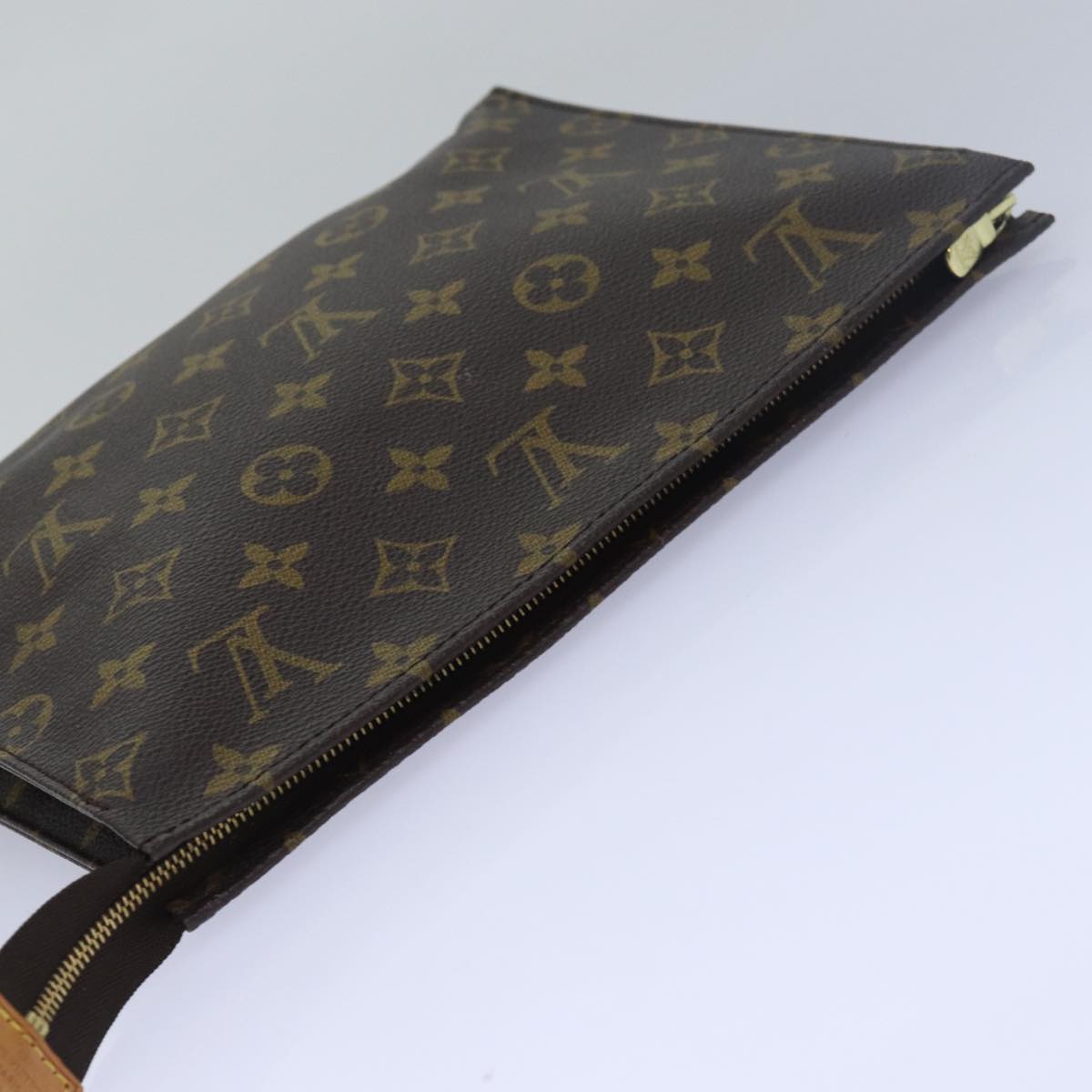 LOUIS VUITTON Monogram Poche Toilette 26 Pouch M47542 LV Auth 79428