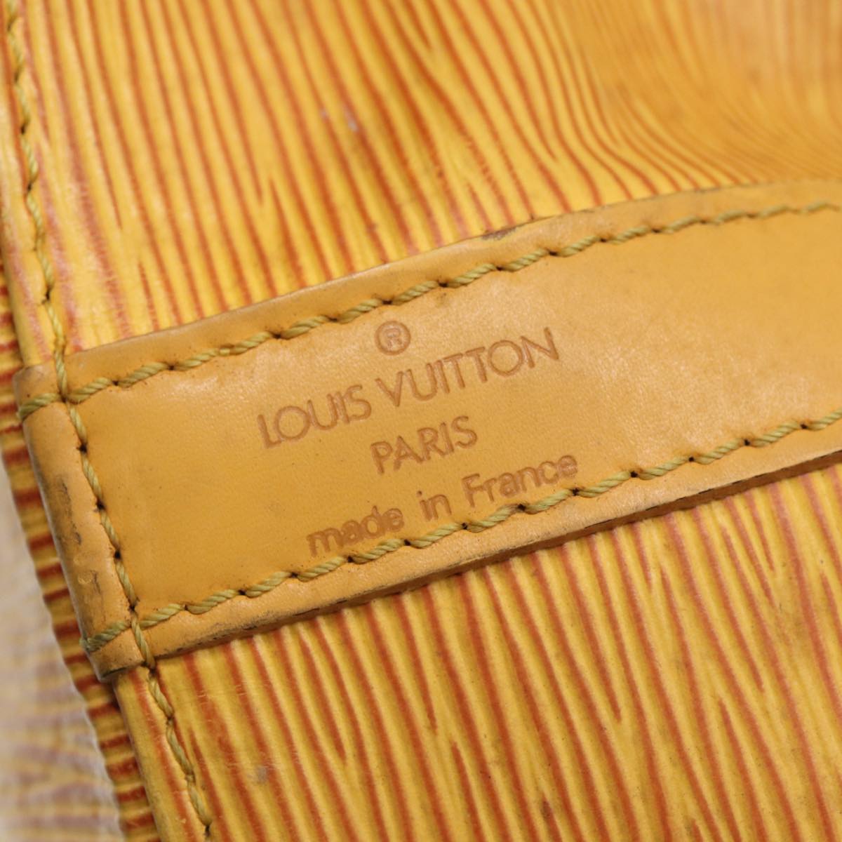 LOUIS VUITTON Epi Petit Noe Shoulder Bag Tassili Yellow M44109 LV Auth 79638