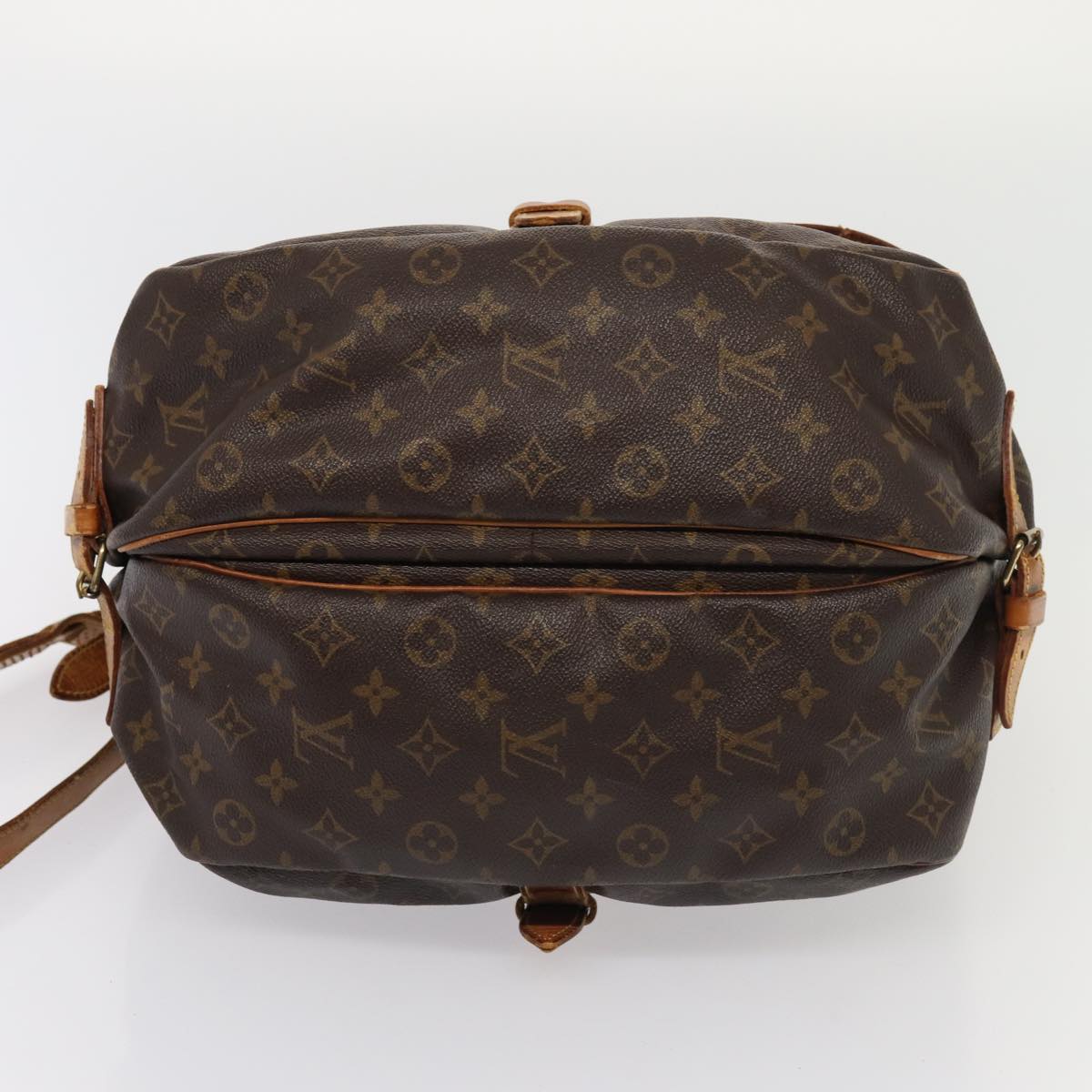 LOUIS VUITTON Monogram Saumur 35 Shoulder Bag M42254 LV Auth 79678