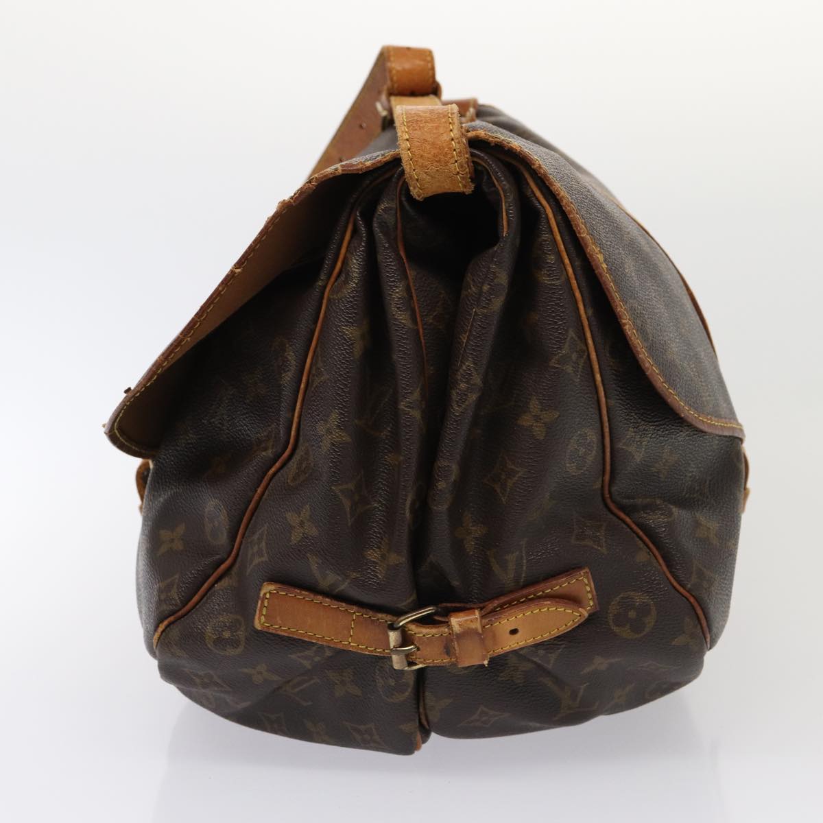 LOUIS VUITTON Monogram Saumur 35 Shoulder Bag M42254 LV Auth 79678