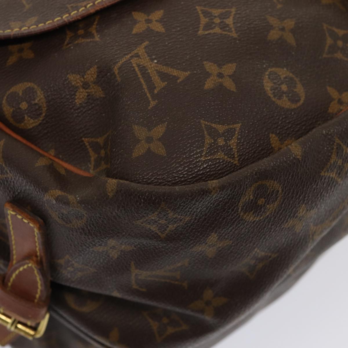 LOUIS VUITTON Monogram Saumur 35 Shoulder Bag M42254 LV Auth 79697