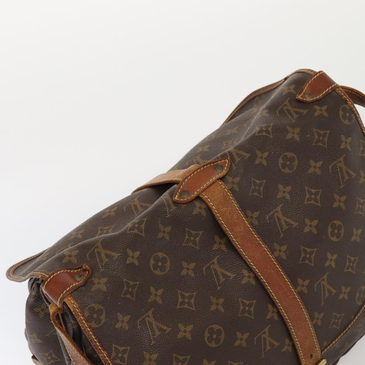 LOUIS VUITTON Monogram Saumur 35 Shoulder Bag M42254 LV Auth 79697