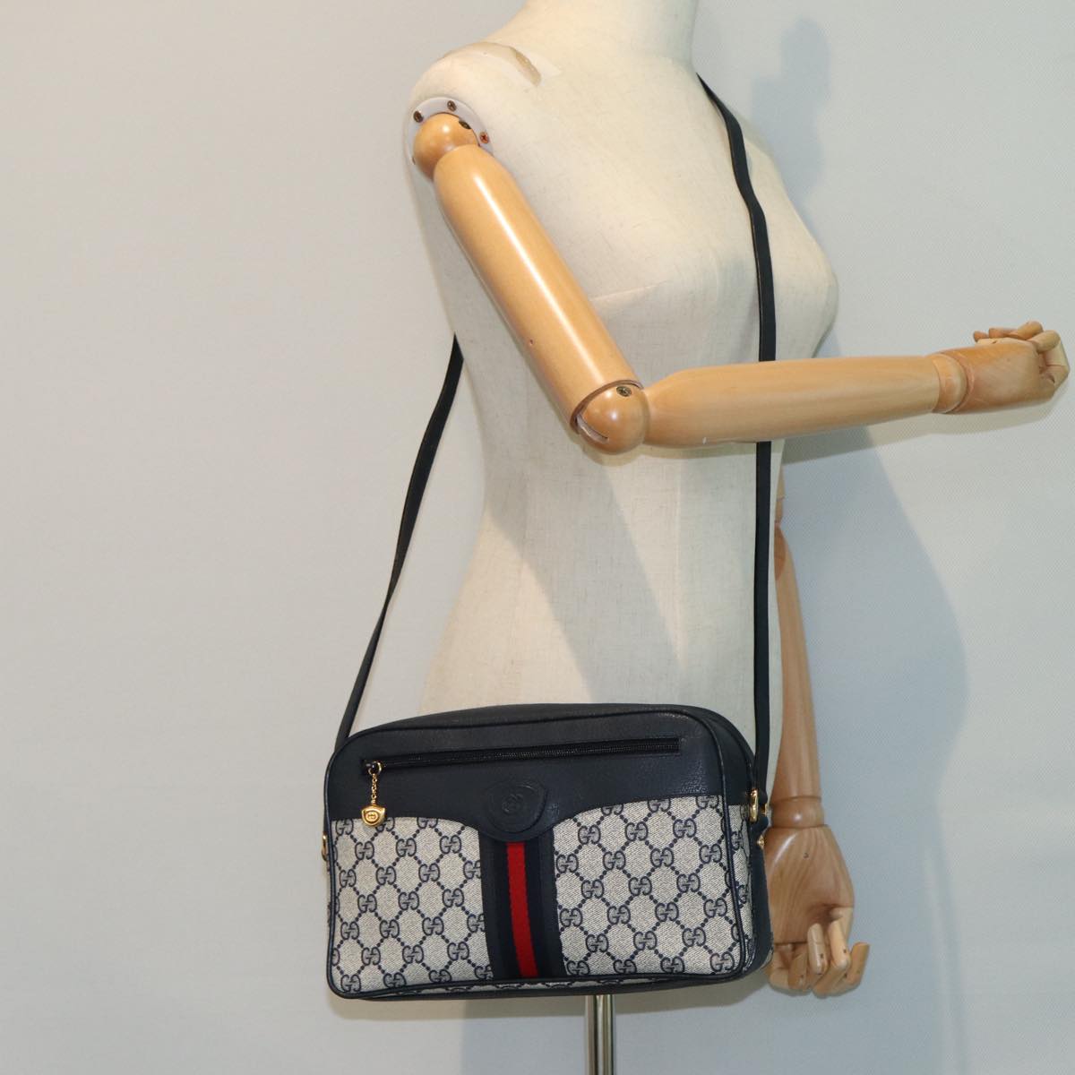 GUCCI GG Supreme Sherry Line Shoulder Bag PVC Navy Red 001 56 0860 Auth 79700