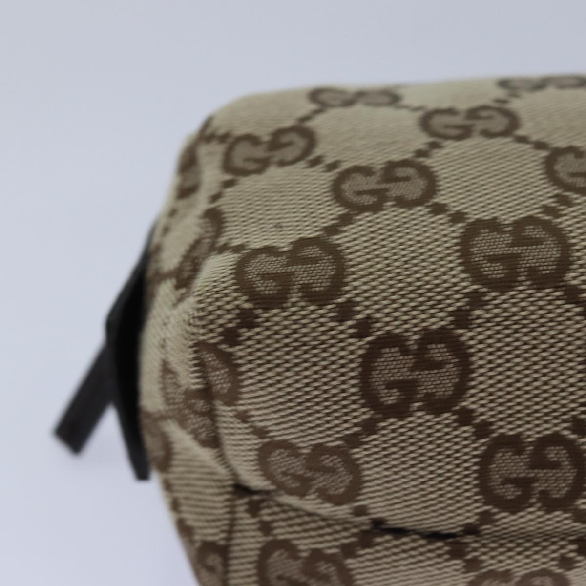 GUCCI GG Canvas Pouch Beige 29596 Auth 79742