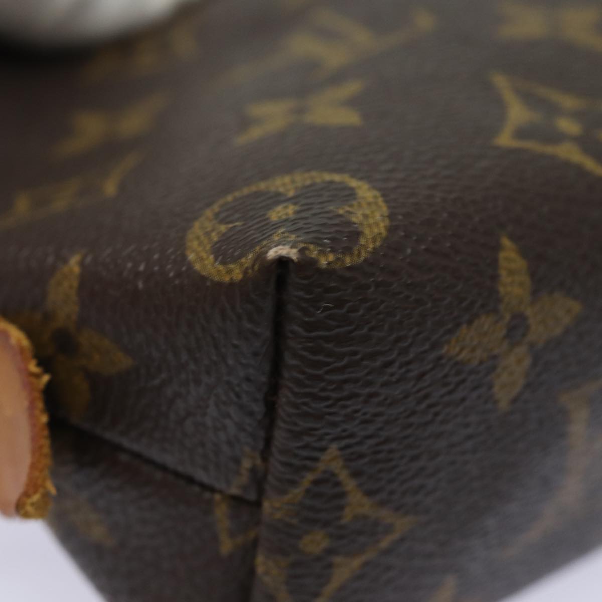 LOUIS VUITTON Monogram Pochette Cosmetic PM Cosmetic Pouch M47515 LV Auth 79750