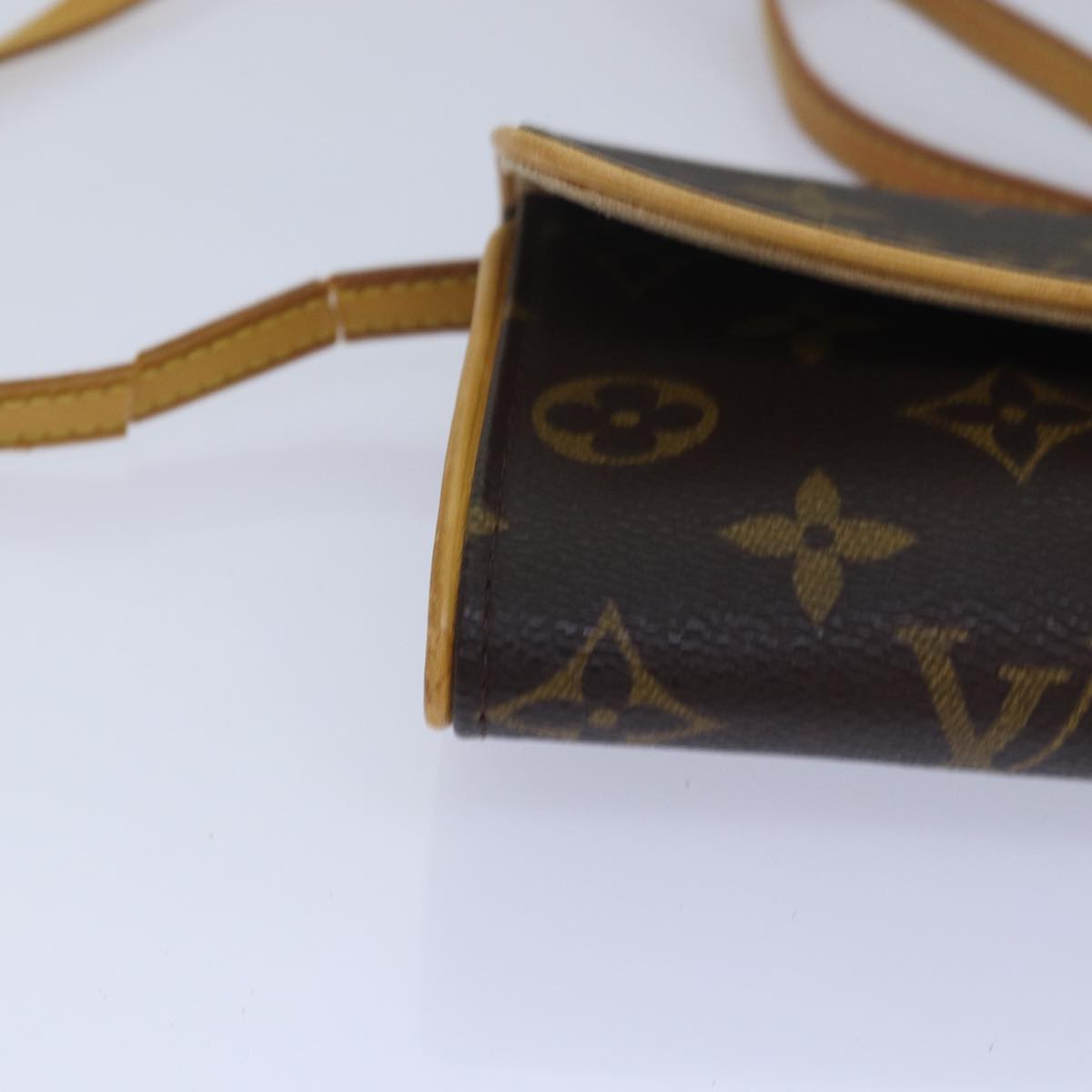 LOUIS VUITTON Monogram Pochette Twin PM Shoulder Bag M51854 LV Auth 79810