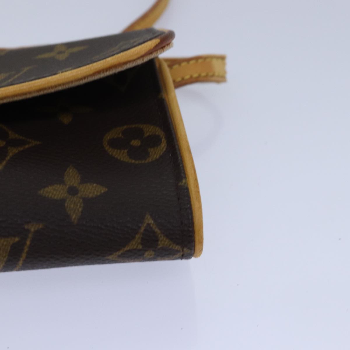 LOUIS VUITTON Monogram Pochette Twin PM Shoulder Bag M51854 LV Auth 79810