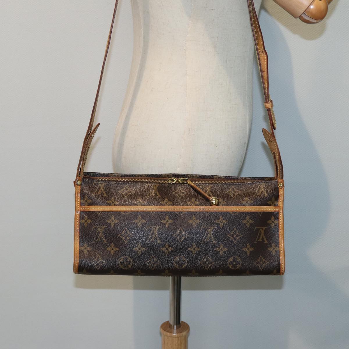 LOUIS VUITTON Monogram Popincourt Long Shoulder Bag M40008 LV Auth 79828