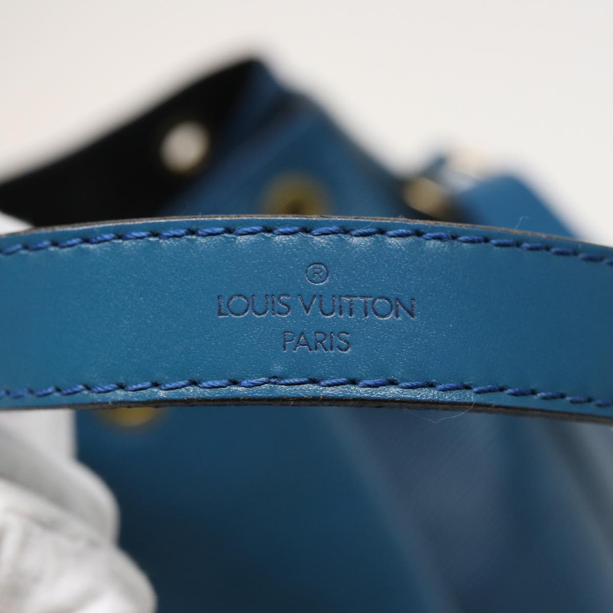 LOUIS VUITTON Epi Petit Noe Shoulder Bag Blue M44105 LV Auth 79838