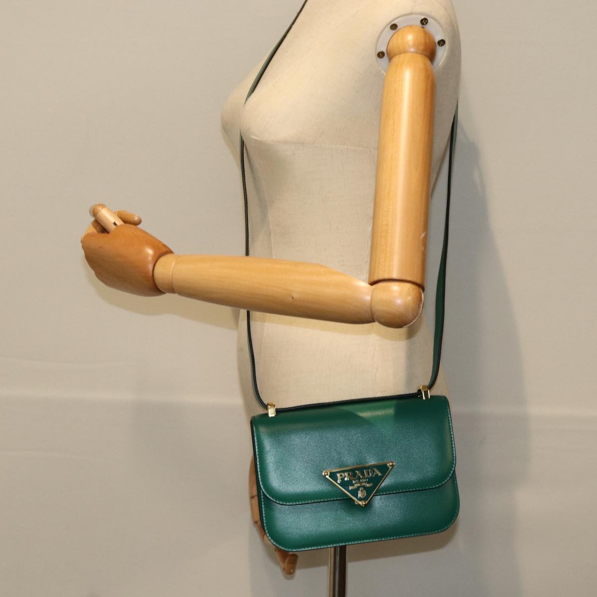 PRADA Shoulder Bag Leather Green Auth 79881A