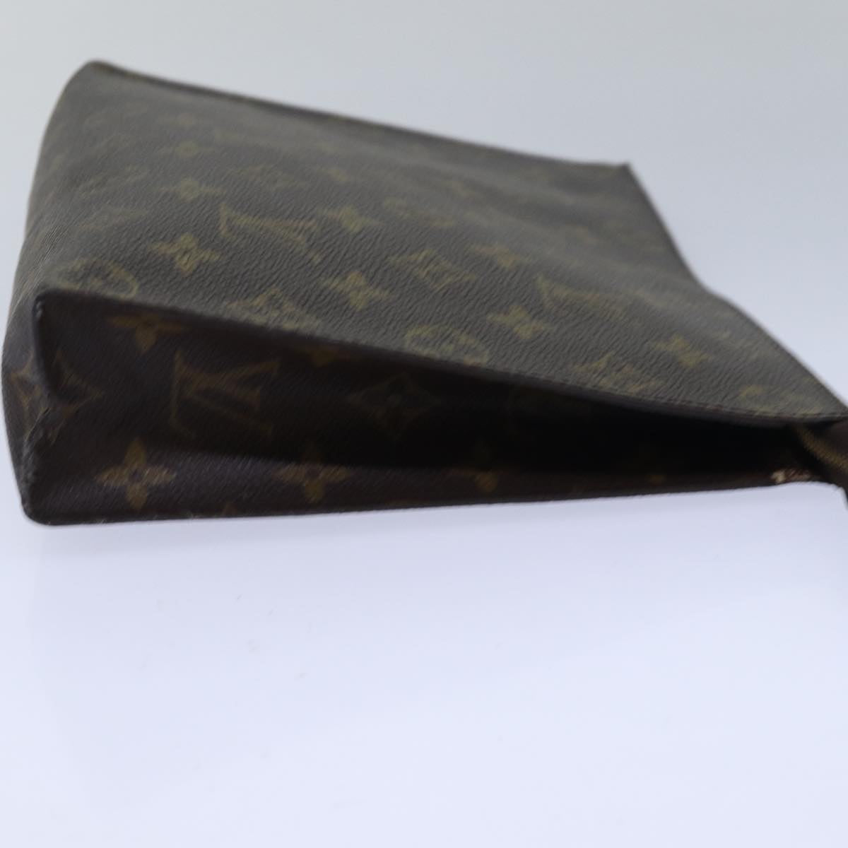 LOUIS VUITTON Monogram Poche Toilette 26 Pouch M47542 LV Auth 79928