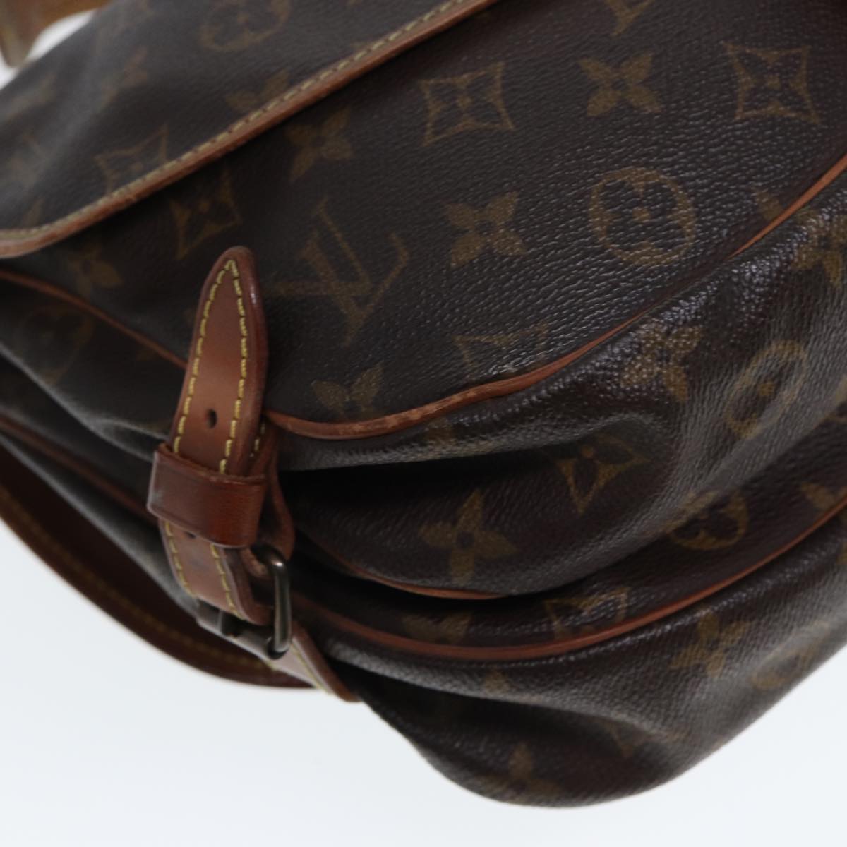 LOUIS VUITTON Monogram Saumur 30 Shoulder Bag M42256 LV Auth 79967