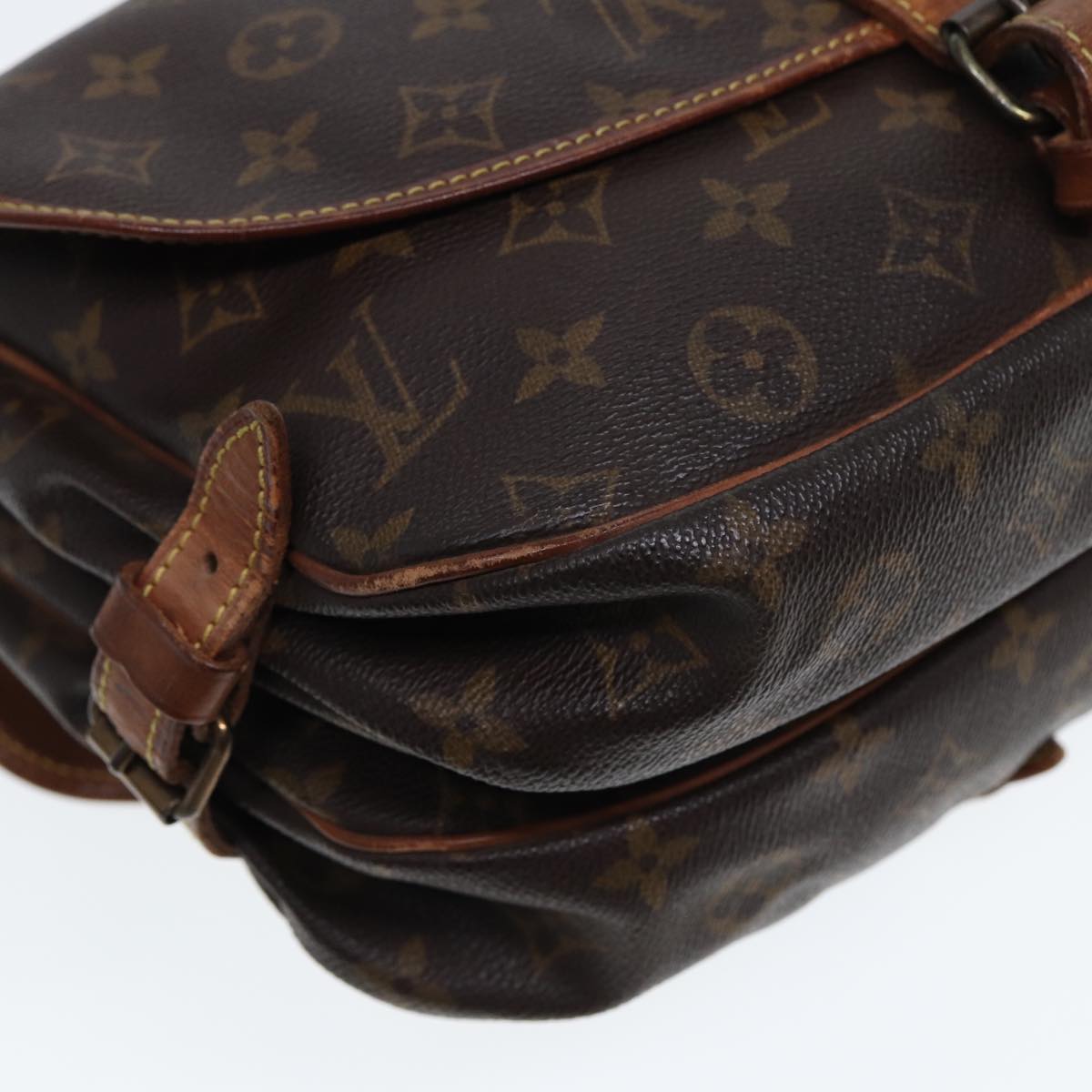 LOUIS VUITTON Monogram Saumur 30 Shoulder Bag M42256 LV Auth 79967