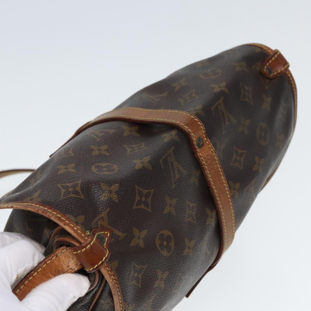 LOUIS VUITTON Monogram Saumur 30 Shoulder Bag M42256 LV Auth 79967