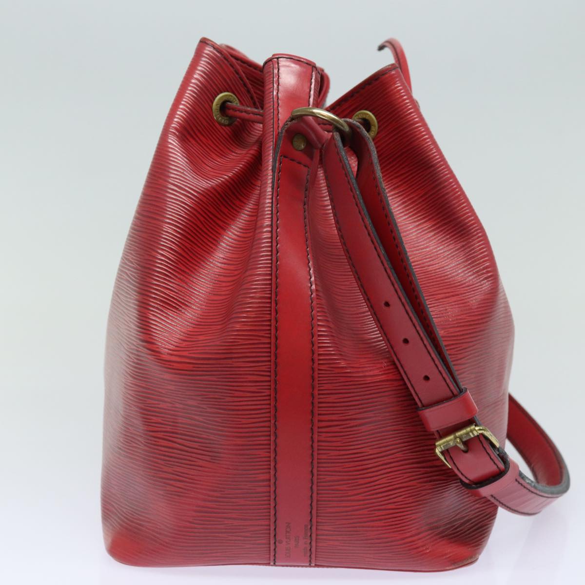 LOUIS VUITTON Epi Petit Noe Shoulder Bag Red M44107 LV Auth 79998