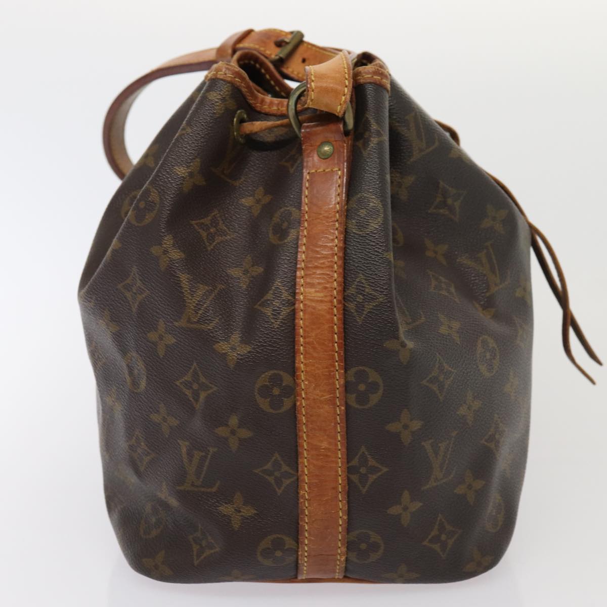 LOUIS VUITTON Monogram Petit Noe Shoulder Bag M42226 LV Auth 80026