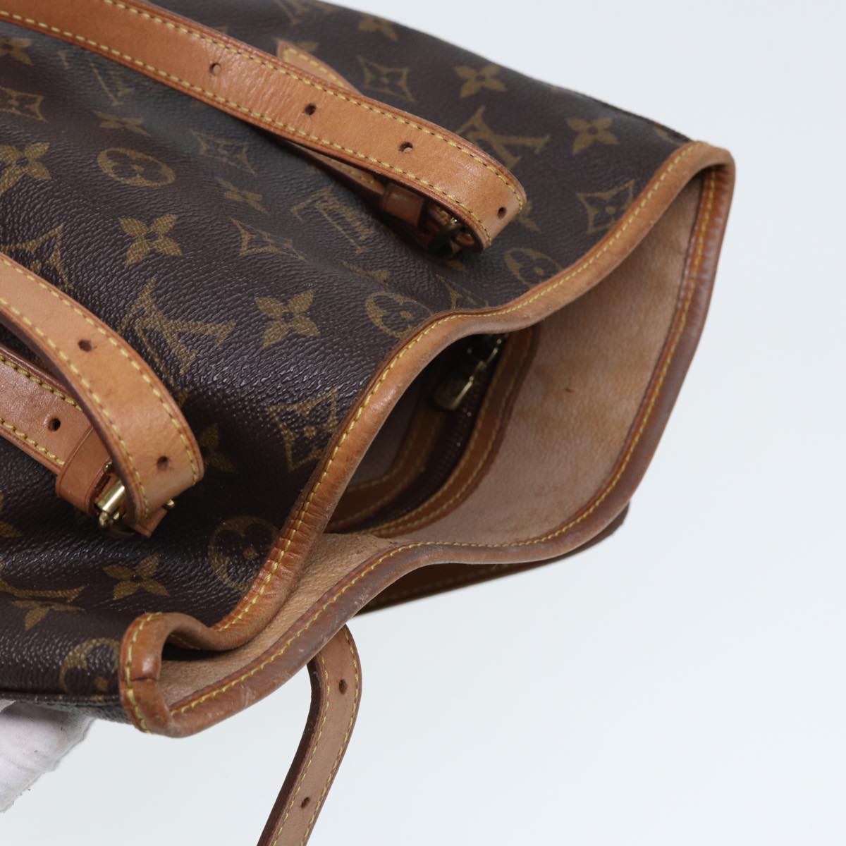 LOUIS VUITTON Monogram Bucket GM Shoulder Bag M42236 LV Auth 80041