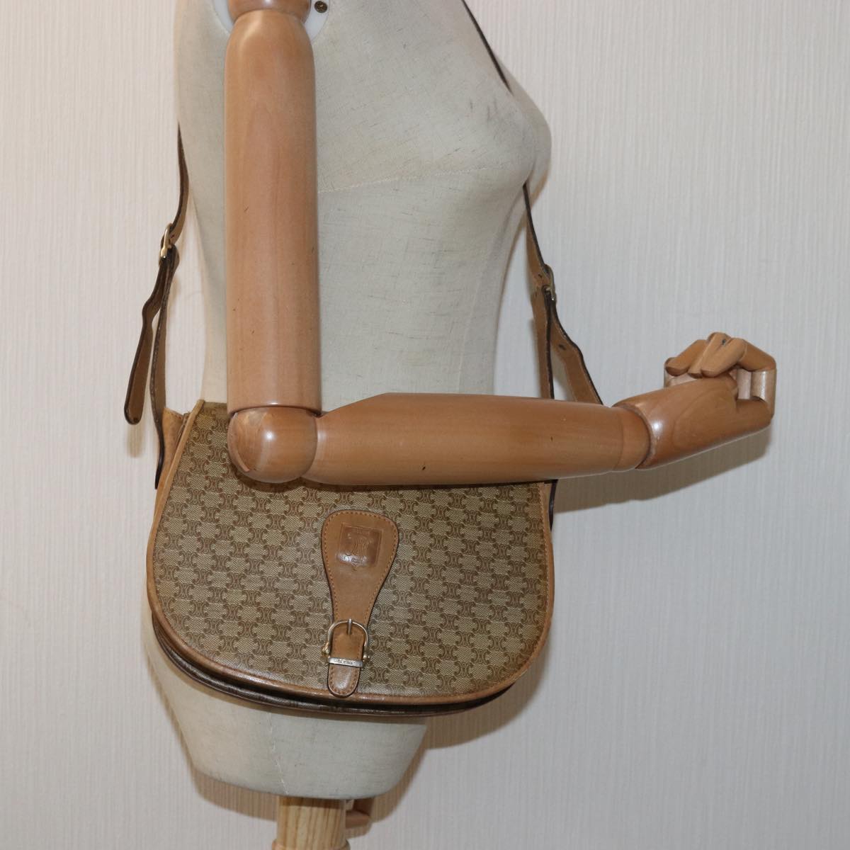 CELINE Macadam Canvas Shoulder Bag Beige Auth 80065