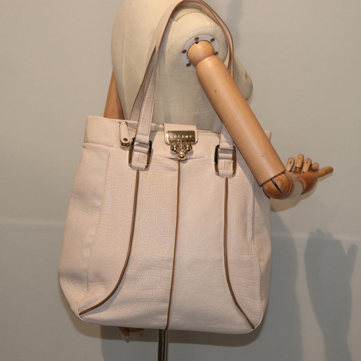 CELINE Shoulder Bag Leather Beige Auth 80083