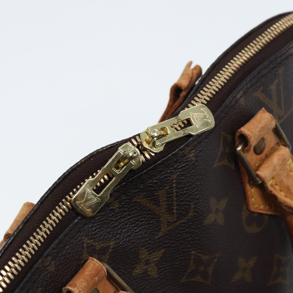 LOUIS VUITTON Monogram Alma Hand Bag M51130 LV Auth 80156