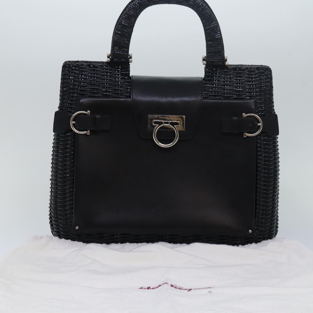 Salvatore Ferragamo Gancini Hand Bag Raffia Black Auth 80250