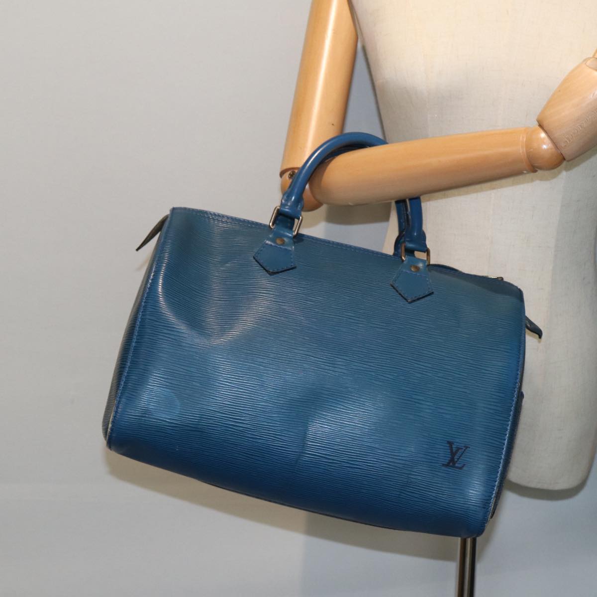 LOUIS VUITTON Epi Speedy 30 Hand Bag Toledo Blue M43005 LV Auth 80267