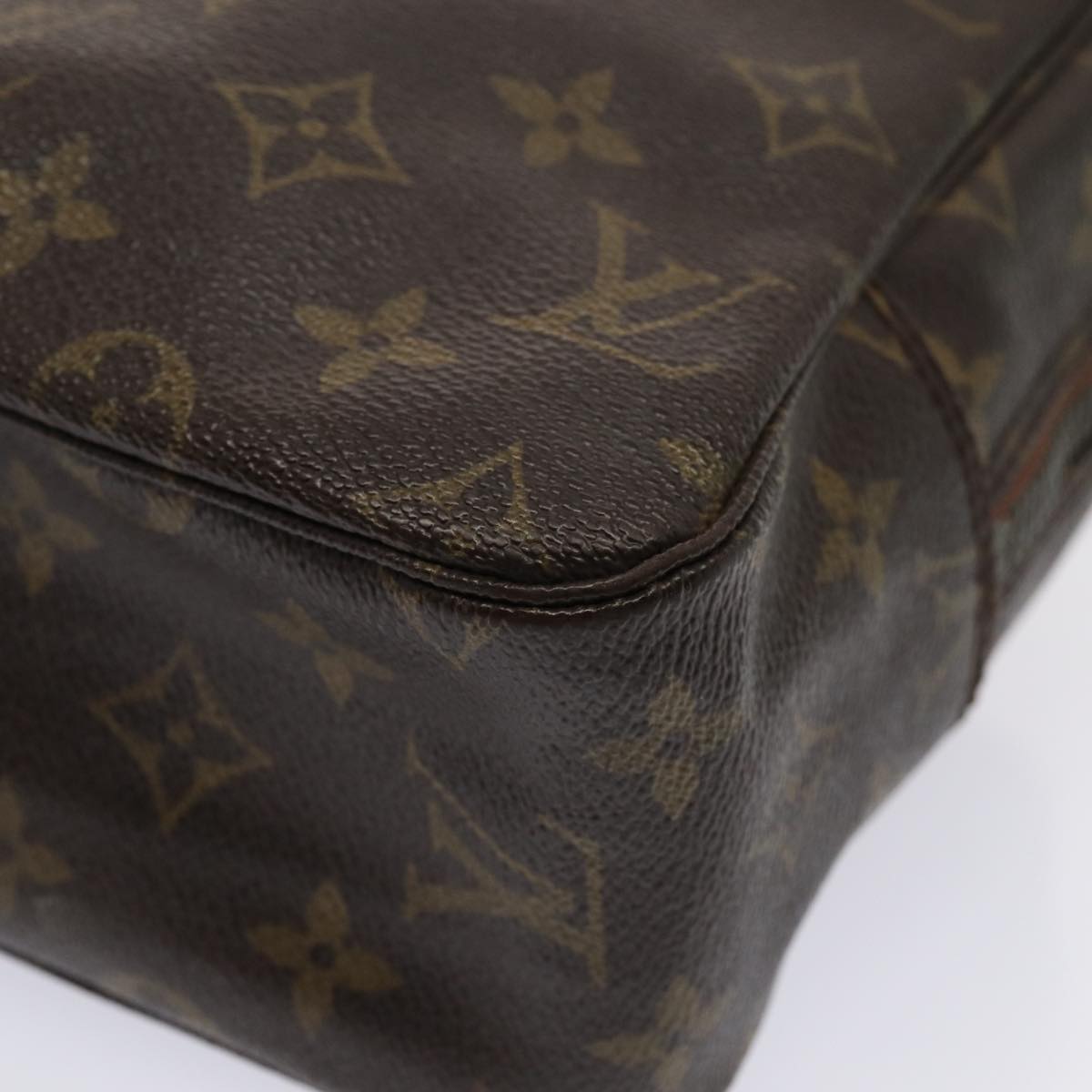 LOUIS VUITTON Monogram Trousse Toilette 28 Clutch Bag M47522 LV Auth 80294