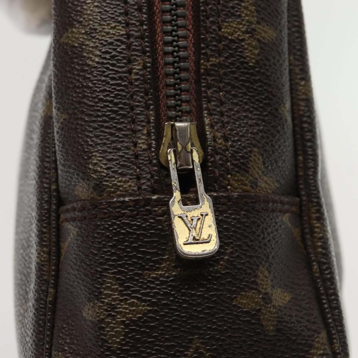 LOUIS VUITTON Monogram Trousse Toilette 28 Clutch Bag M47522 LV Auth 80294