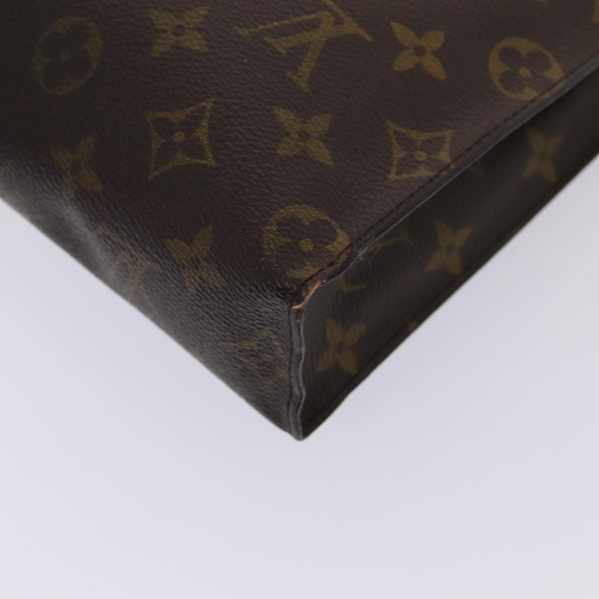 LOUIS VUITTON Monogram Poche Toilette 26 Pouch M47542 LV Auth 80296