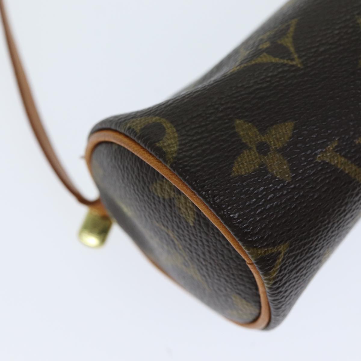 LOUIS VUITTON Monogram Papillon Pouch Pouch LV Auth 80299