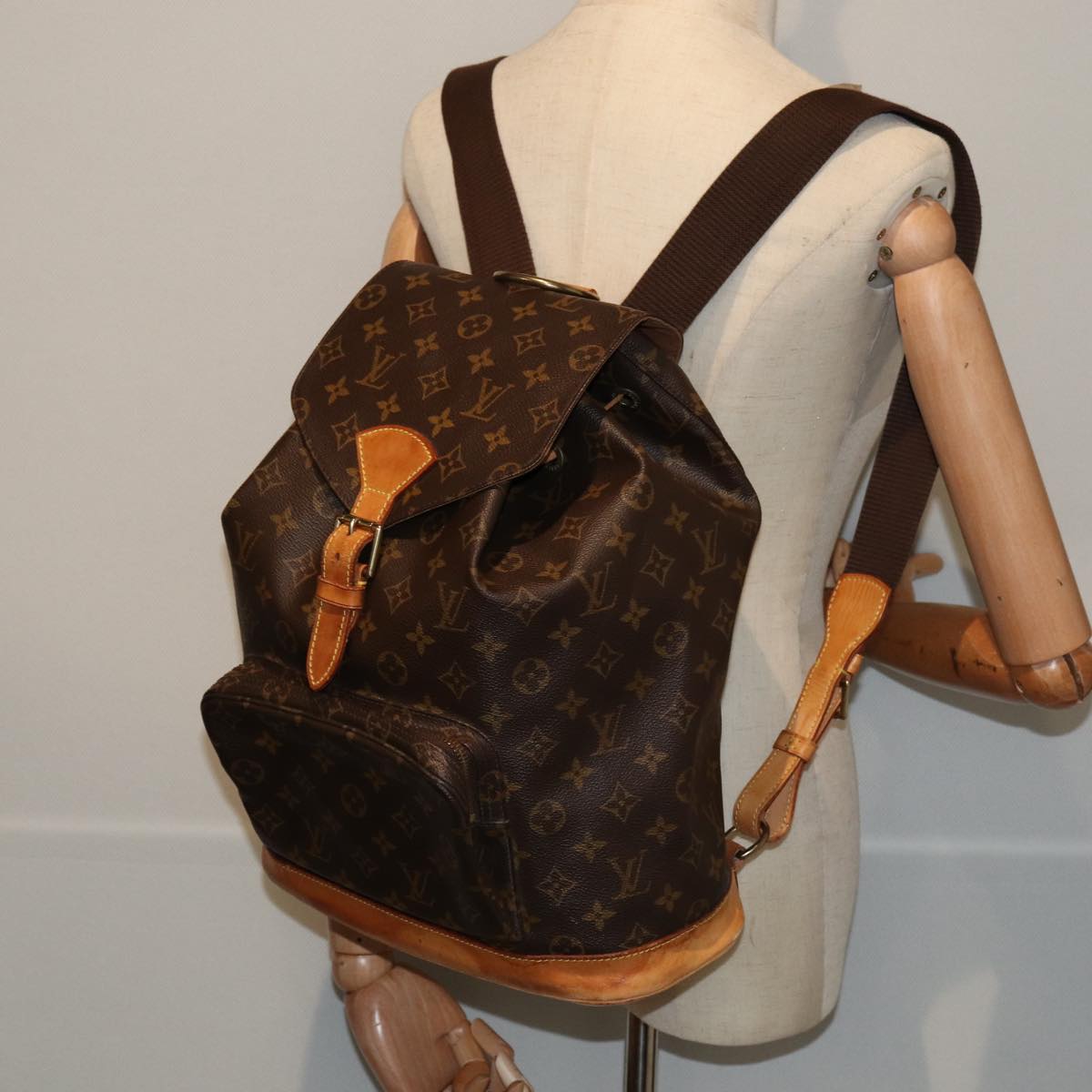 LOUIS VUITTON Monogram Montsouris GM Backpack M51135 LV Auth 80383