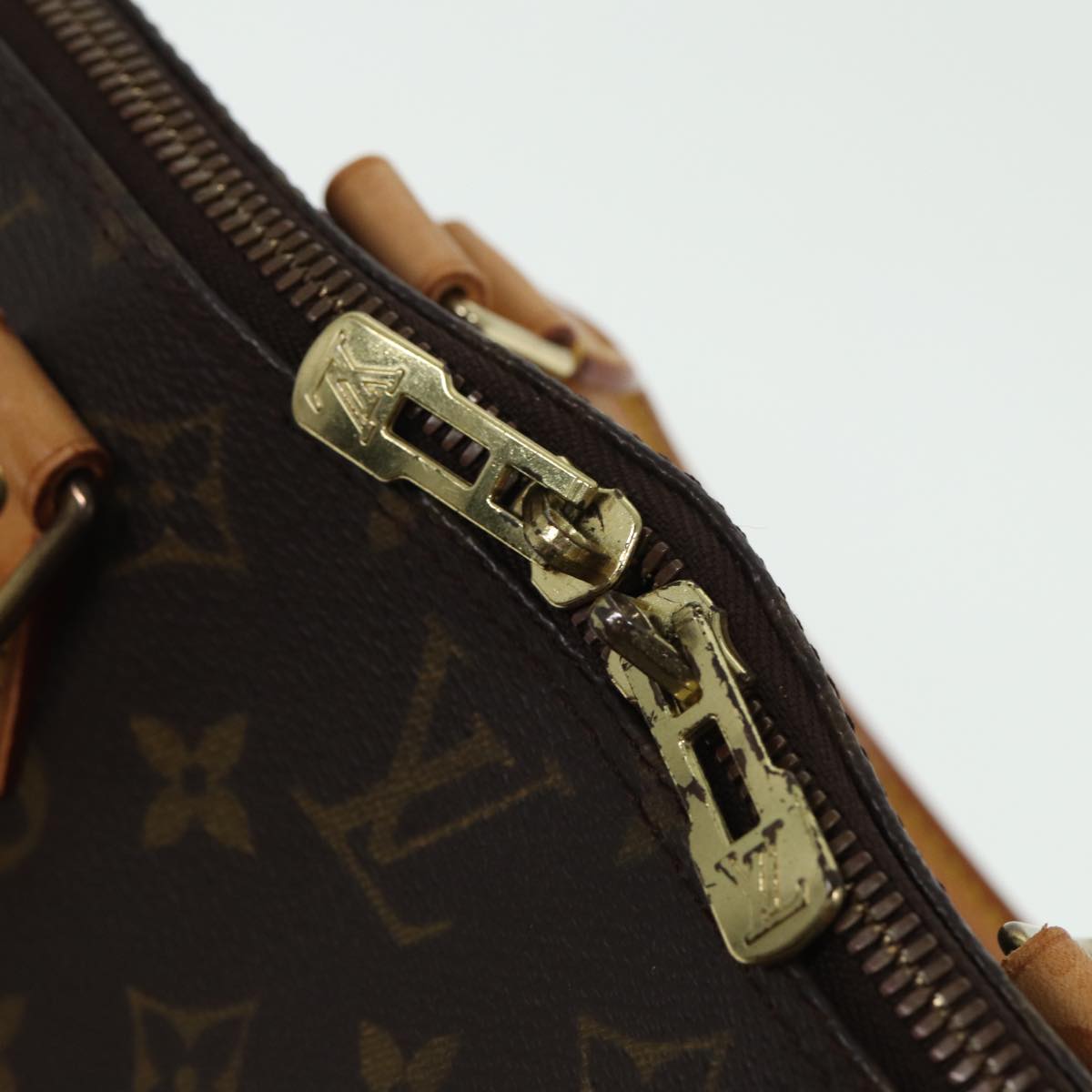 LOUIS VUITTON Monogram Alma Hand Bag M51130 LV Auth 80408