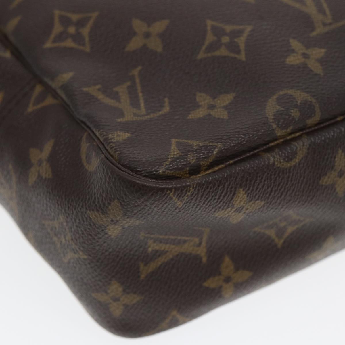 LOUIS VUITTON Monogram Trousse Toilette 28 Clutch Bag M47522 LV Auth 80416