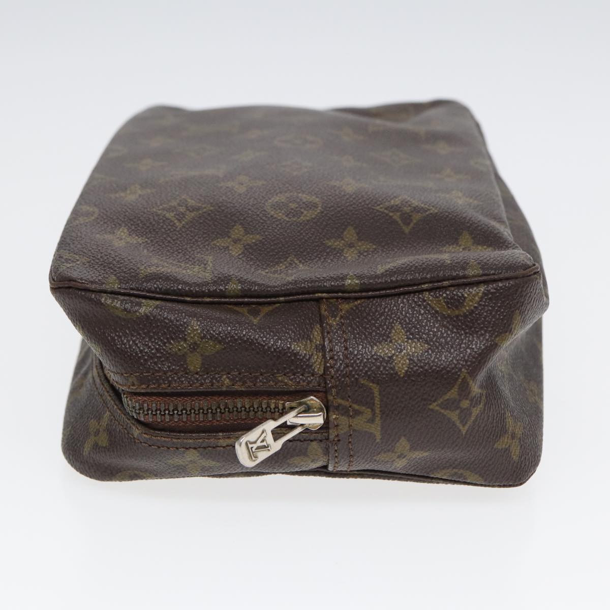 LOUIS VUITTON Monogram Trousse Toilette 28 Clutch Bag M47522 LV Auth 80418