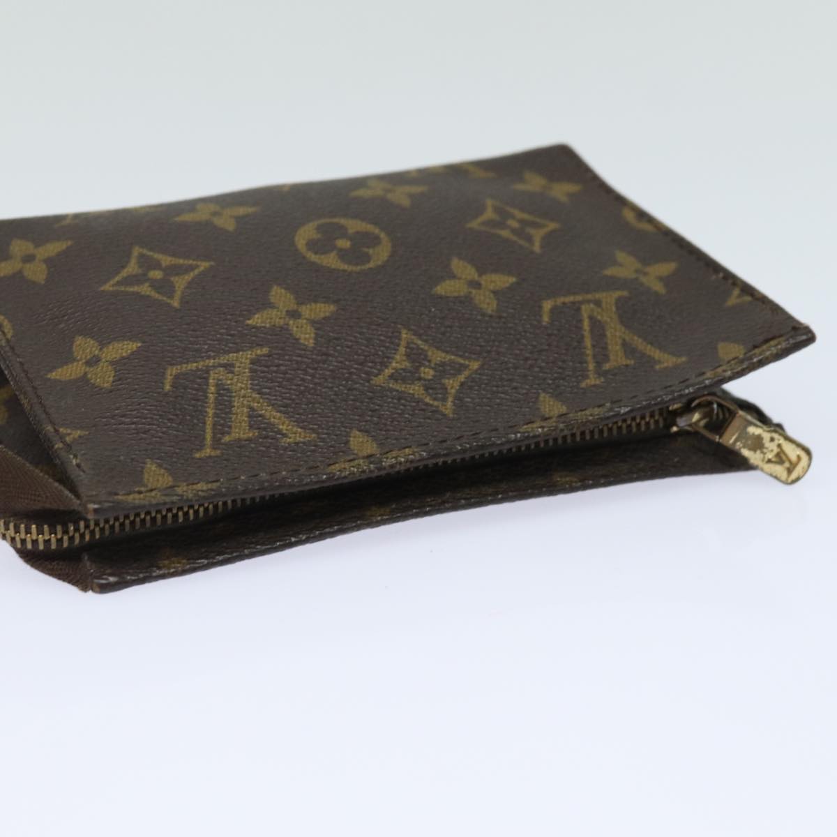 LOUIS VUITTON Monogram Poche Toilette 15 Pouch M47546 LV Auth 80427