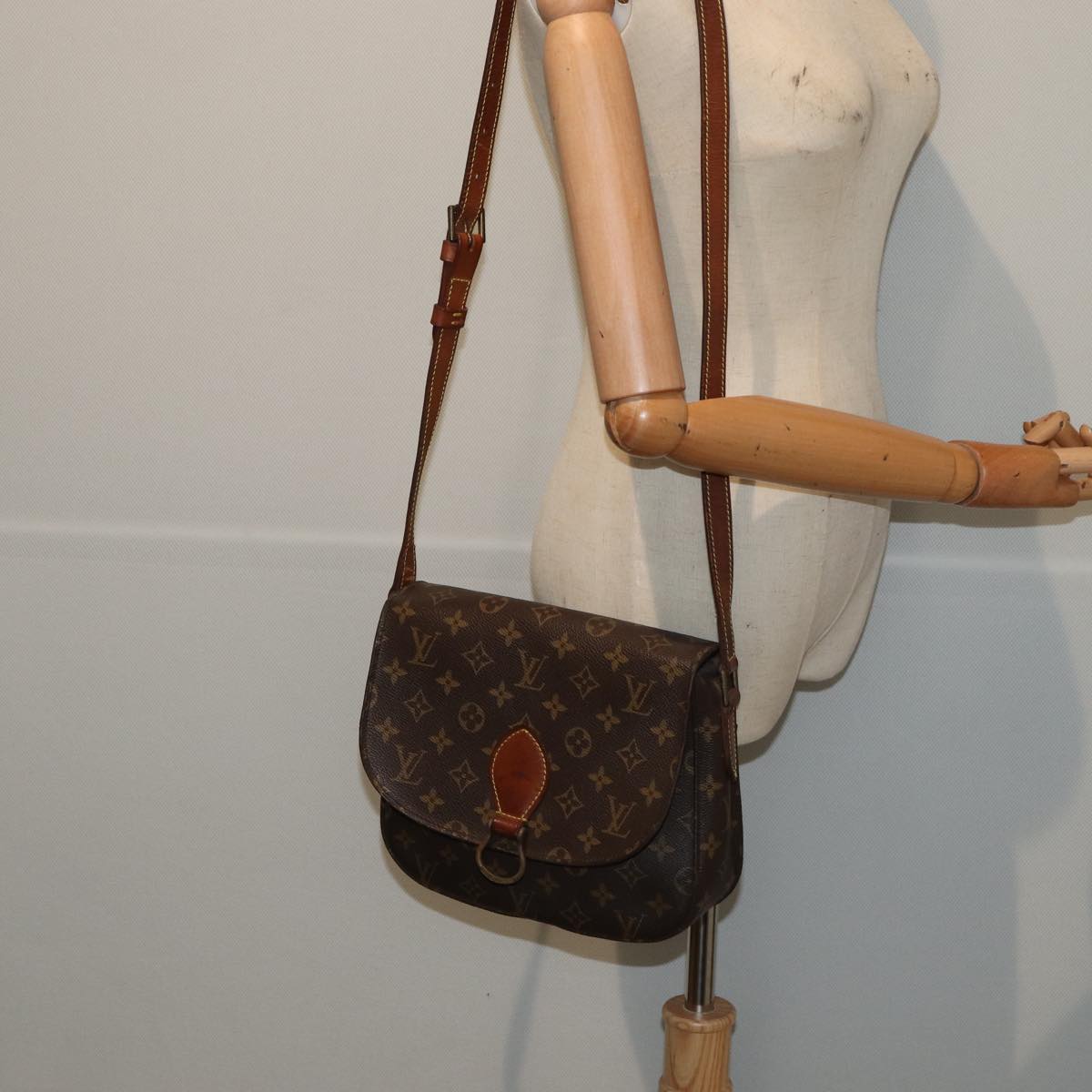 LOUIS VUITTON Monogram Saint Cloud GM Shoulder Bag M51242 LV Auth 80490