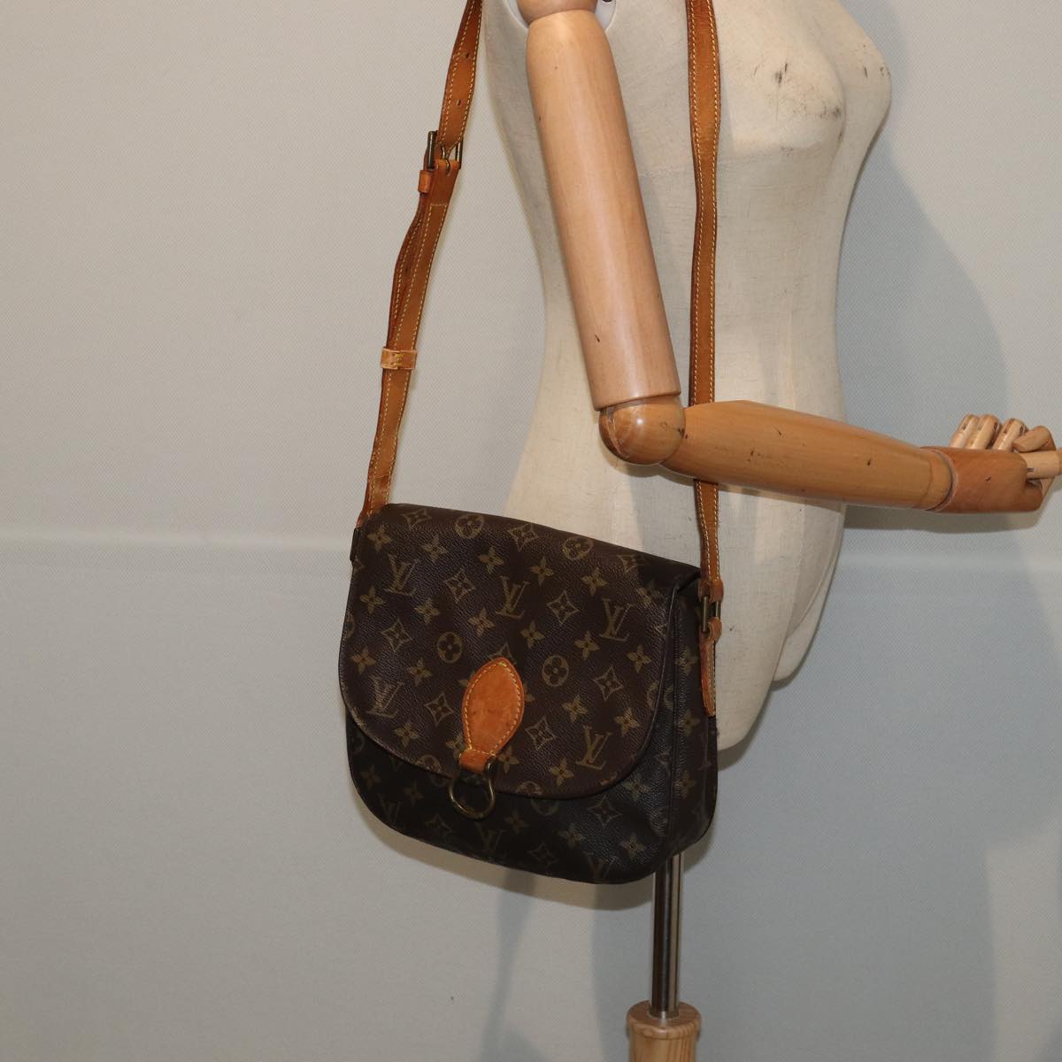 LOUIS VUITTON Monogram Saint Cloud GM Shoulder Bag M51242 LV Auth 80491