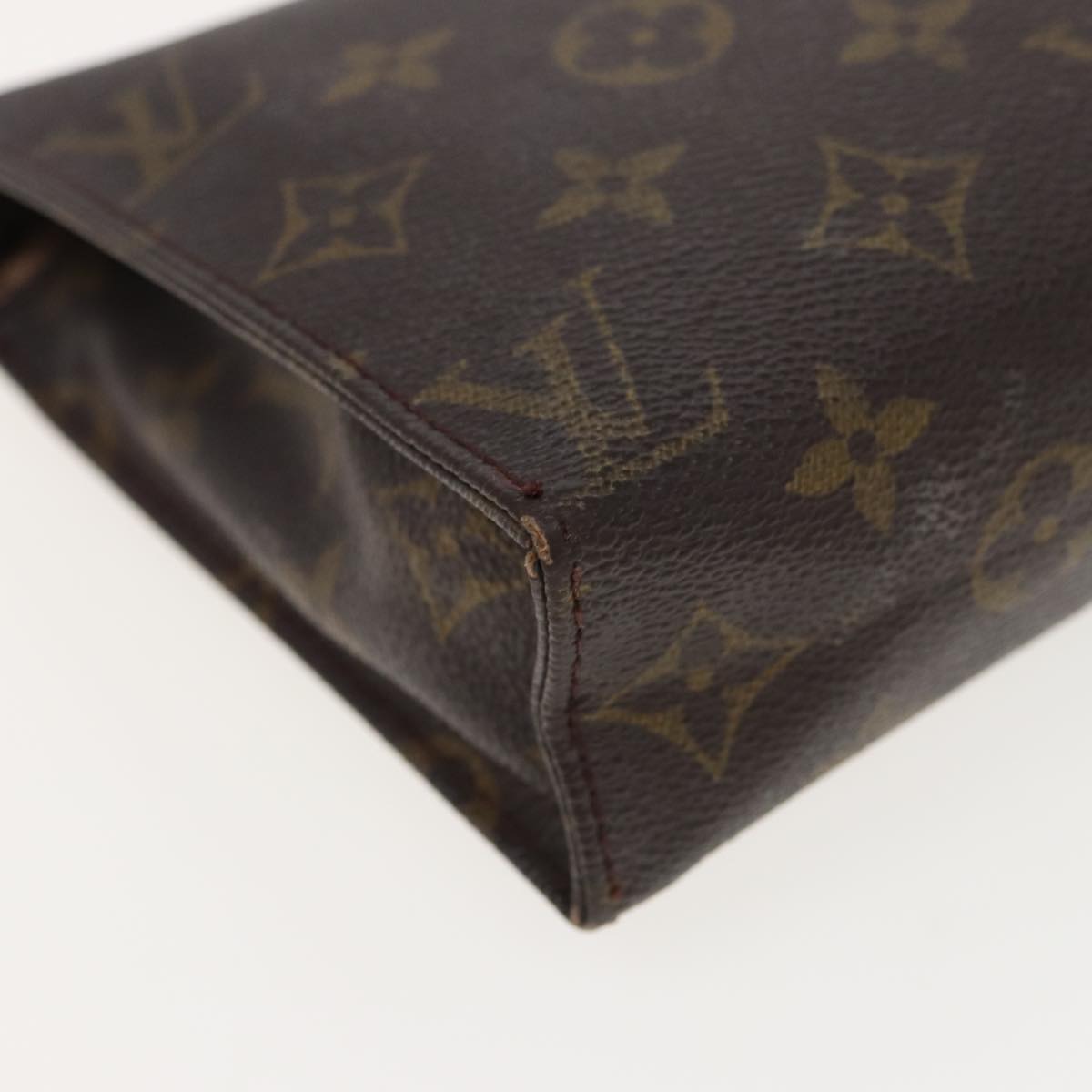 LOUIS VUITTON Monogram Poche Toilette 19 Pouch M47544 LV Auth 80495