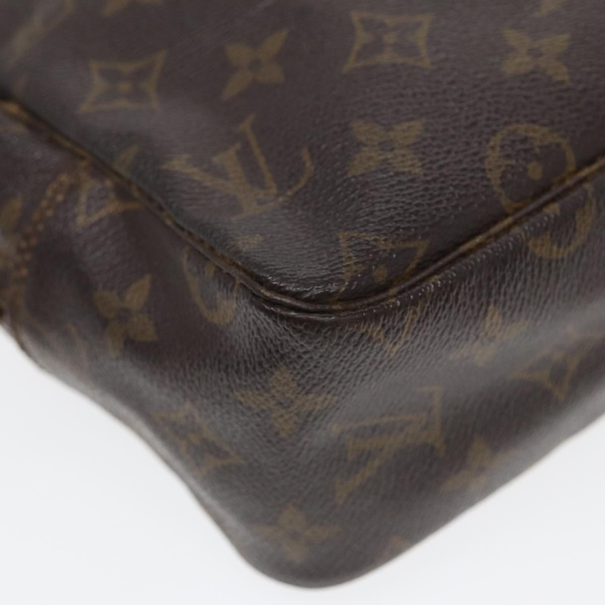 LOUIS VUITTON Monogram Trousse Toilette 28 Clutch Bag M47522 LV Auth 80588